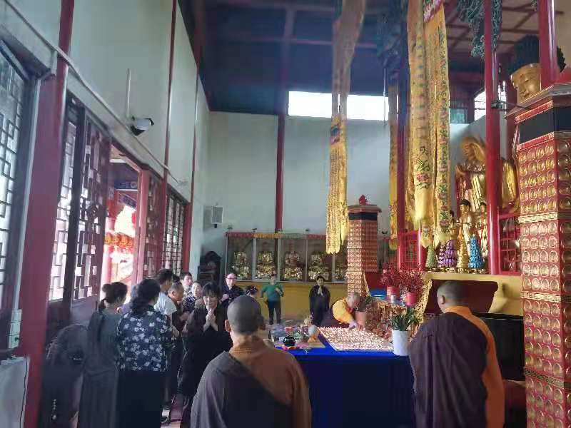 新彩网709999文殊菩萨圣诞祈福助考法会圆满